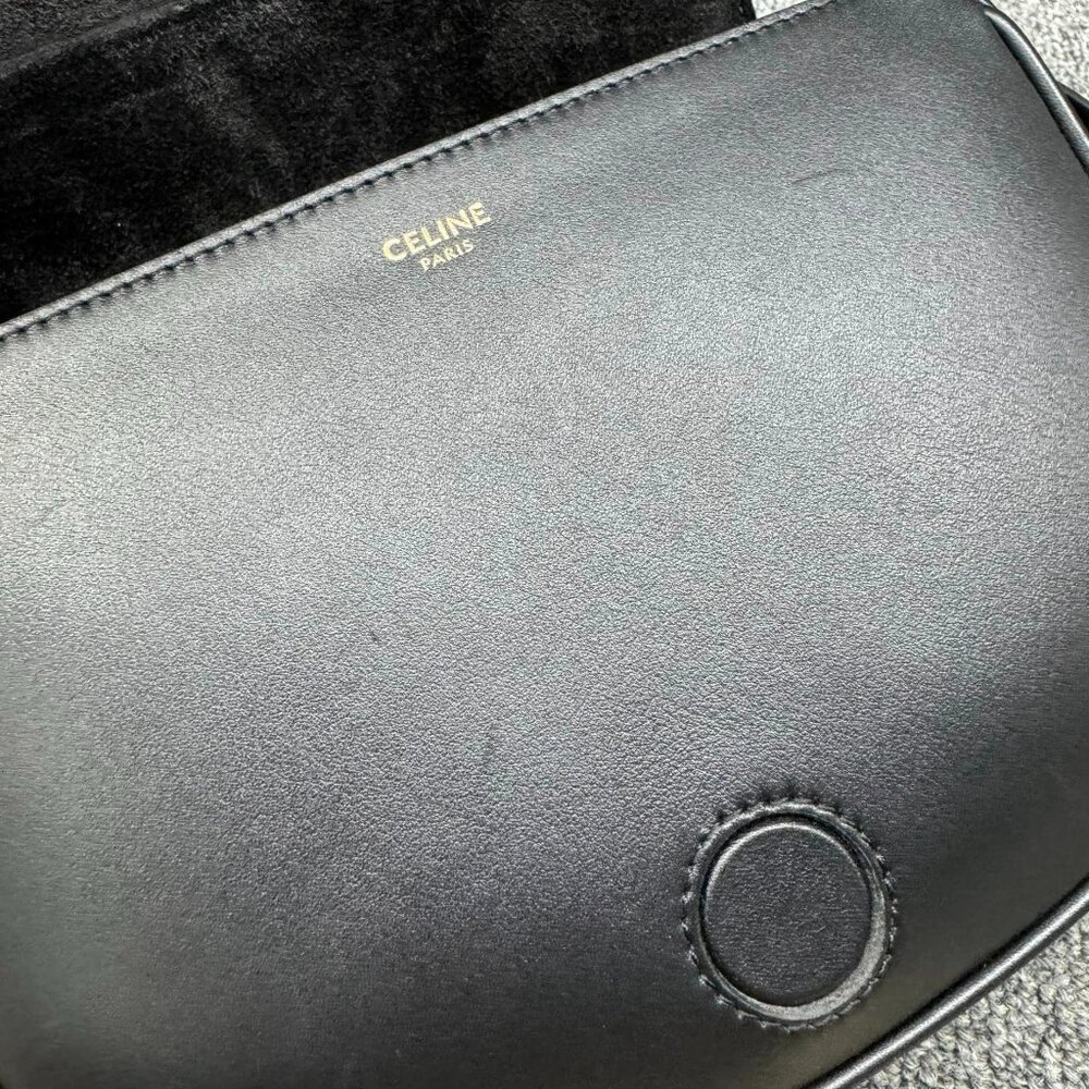 100% Authentic Celine Shoulder Bag - Picture 13 of 15